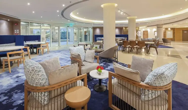 Halfmoon Radisson Blu Resort